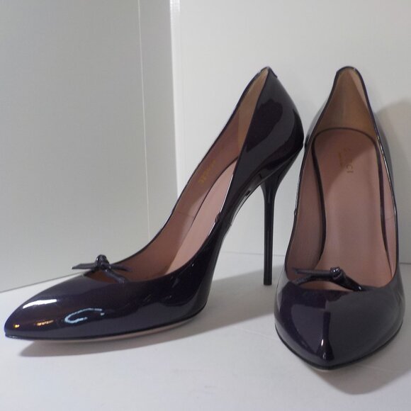 Gucci Purple Patent Leather, Mini Bow Stiletto Pump - Picture 1 of 7